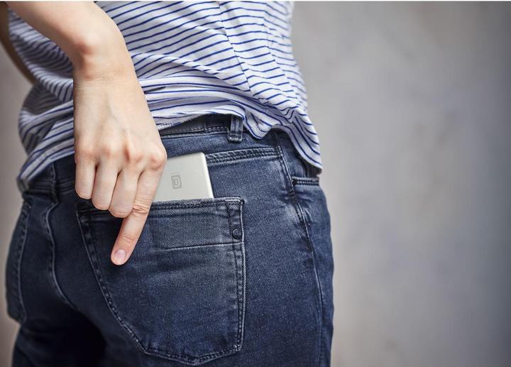 Produktbild Cellularline Cellular Line Power Bank 5000mAh MagSafe (5000 mAh, 20 W, 19.25 Wh)