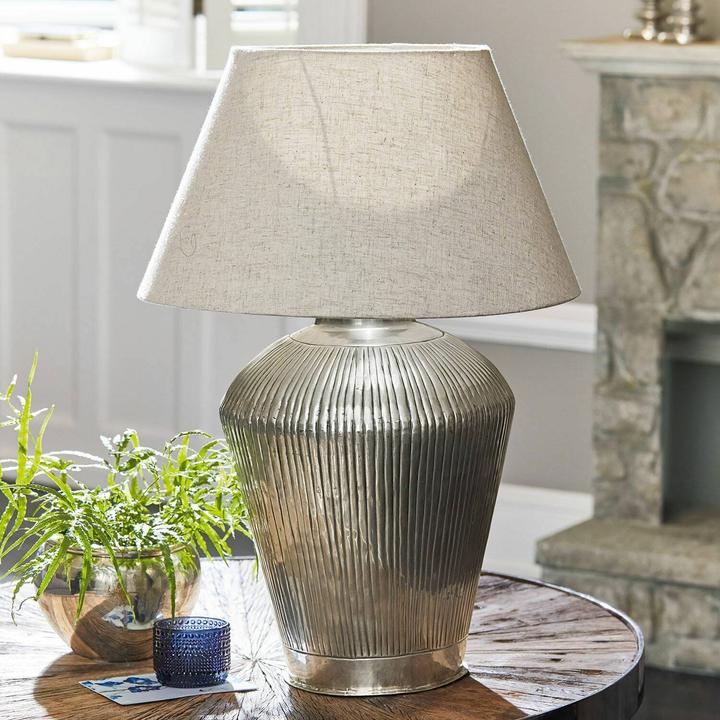 Image du produit Loberon Lampe à poser Caulières crème/argent vieilli (E27)