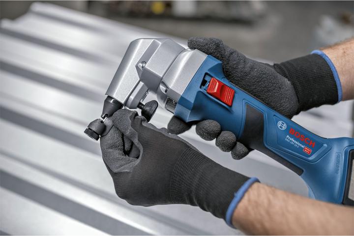 Immagine prodotto Bosch Professional GNA 18V-16 E