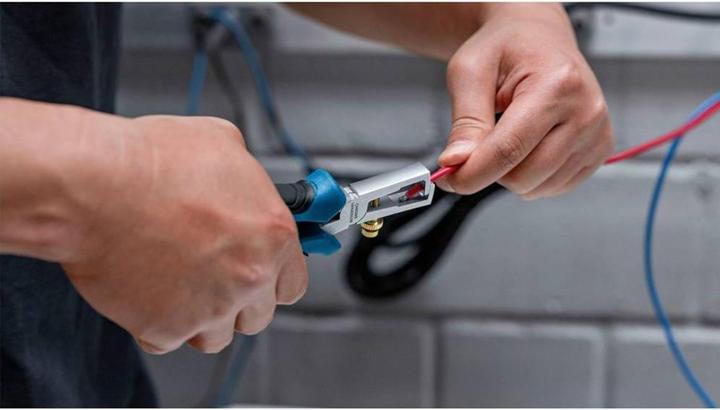 Actual product image Bosch Professional Wire stripper (160 mm)
