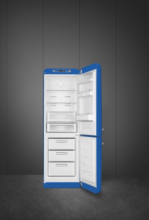 Image du produit Smeg Style rétro FAB32RBE5 (331 l)