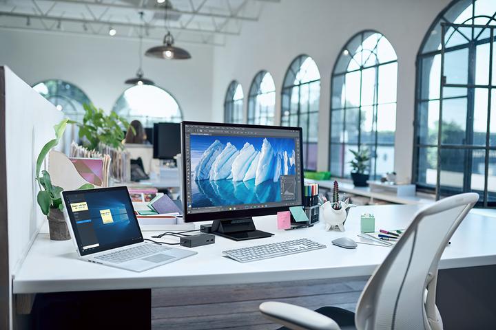 Actual product image Microsoft Surface Book - Performance Base, 512GB SSD (13.50", Intel Core i7-6600U, 16 GB, 512 GB)
