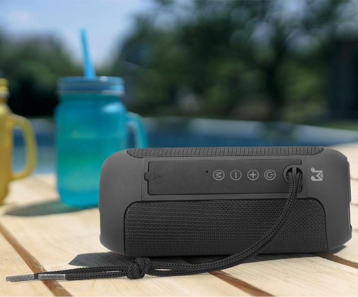 Produktbild Technaxx Bluetooth Lautsprecher, schwarz, mit Mikrofon und FM-Radiofunktion (730 h, Netzbetrieb)