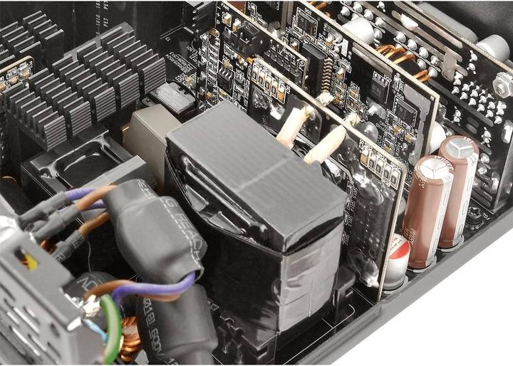 Produktbild Thermaltake Toughpower GF3 (1200 W)