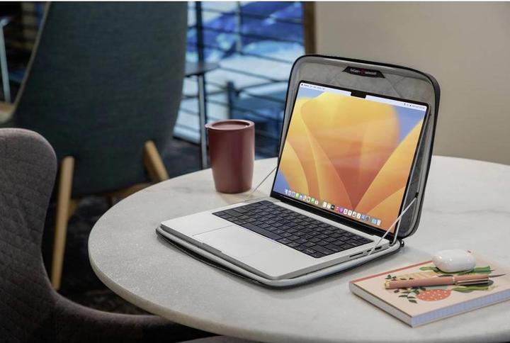 Actual product image TwelveSouth Suitcase 14" (14", Apple)