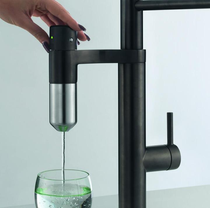 Produktbild Franke Vital Professionelle Funktionsarmatur Black Matt / Edelstahl-Optik (PVD-Beschichtung) 120.062