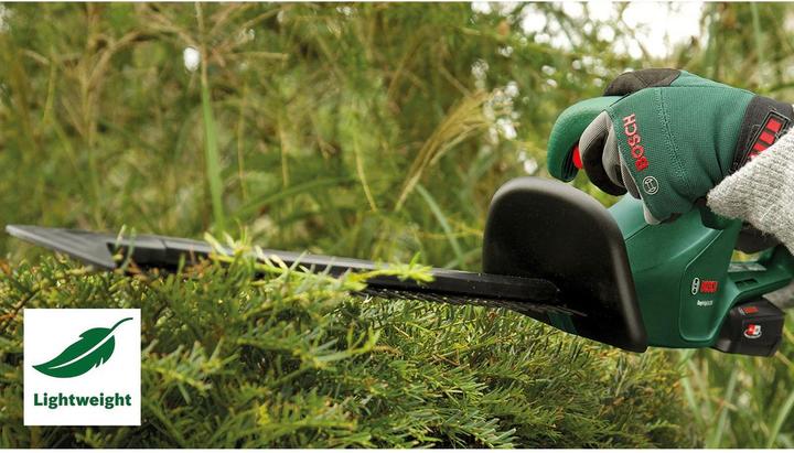 Produktbild Bosch Home & Garden EasyHedgeCut 18V-52-13 (Akkuheckenschere)