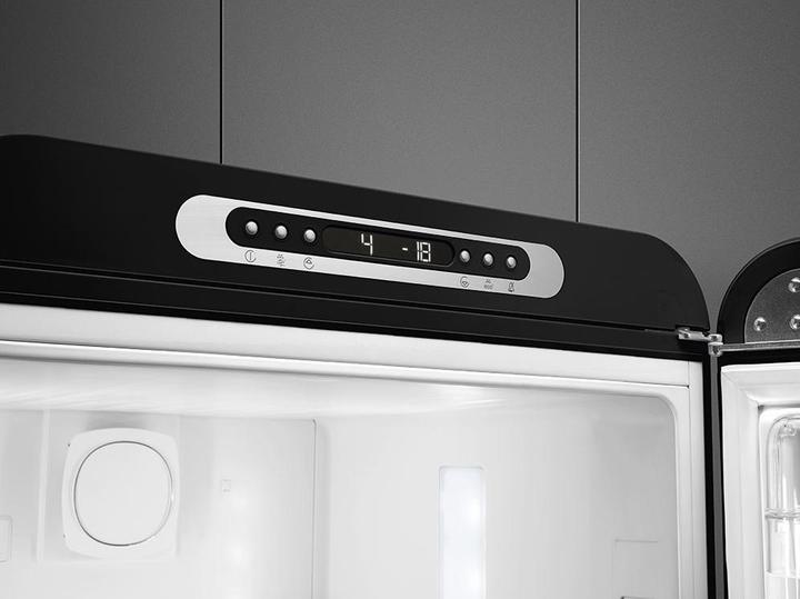 Image du produit Smeg Style rétro FAB32RBL5 (331 l)
