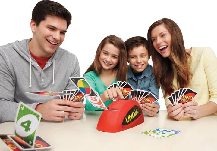 Actual product image Mattel Games UNO extremes (German)