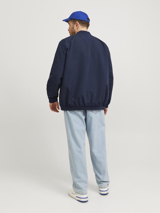 Produktbild Jack & Jones Leichte Plus Size Jacke (7XL)