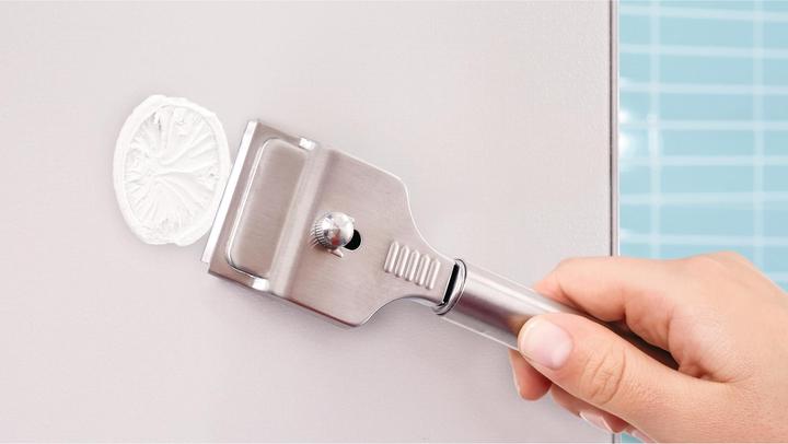 Actual product image tesa KLAAM soap dispenser incl. adhesive solution without drilling