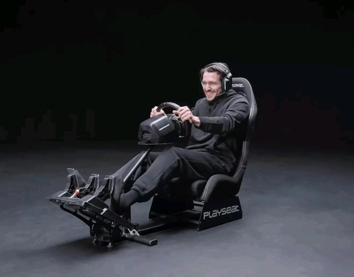 Actual product image Playseat Evolution