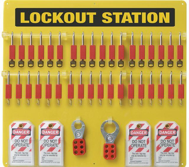 Produktbild Brady Lockout - Tafel - 36 Personen, Acryl, Gelb, 546 x 597 mm, Beschriftung: LOCKOUT STATION (ohn