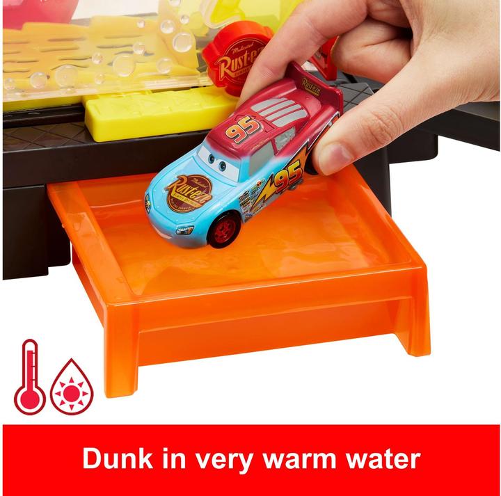 Actual product image Disney Pixar Cars Color Changers Lightning McQueen Autowaschanlage
