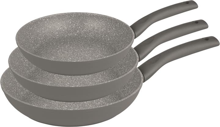 Dgrey, Petrol