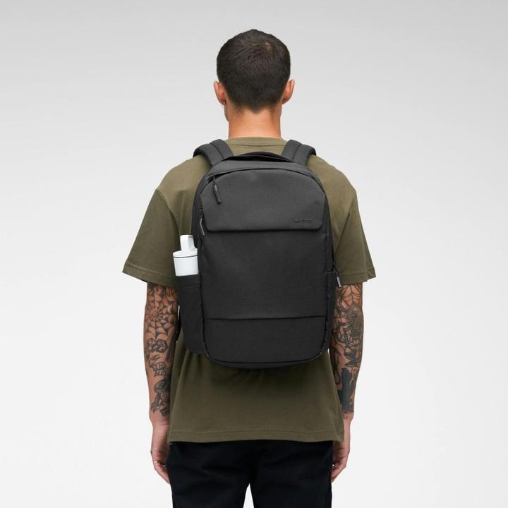 Produktbild Incase Crosstown Compact Backpack 20L - Schwarz (20 l)