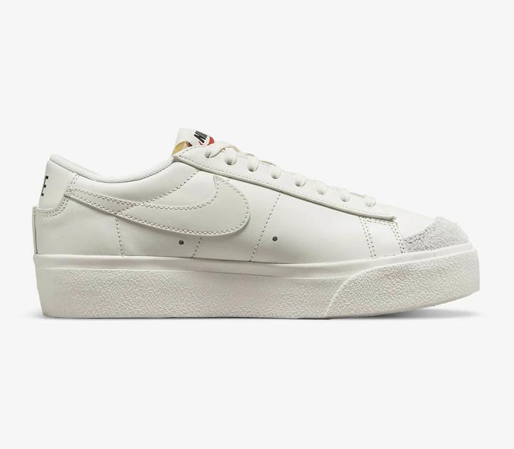 Produktbild Nike Blazer Low Platform Schuhe - 109183 (42.5)