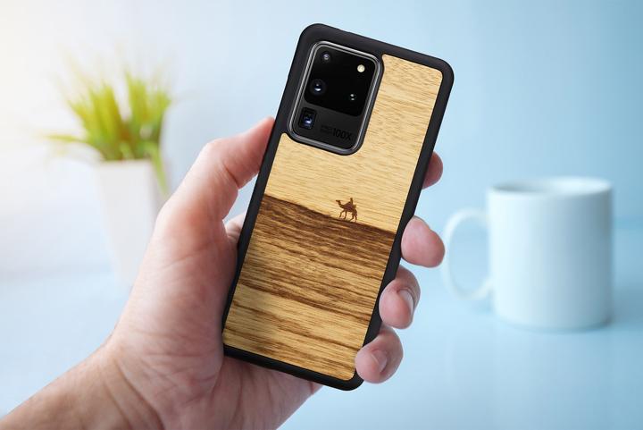 Actual product image Man.Wand &WOOD case for Galaxy S20 Ultra terra juodas (Samsung Galaxy S20 Ultra)