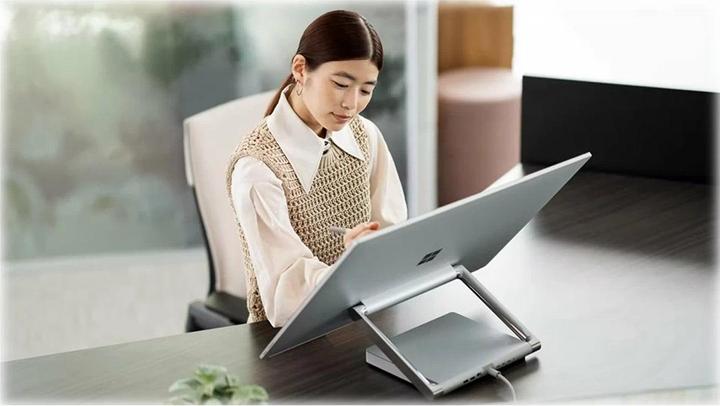 Actual product image Microsoft Surface Studio 2+ for business (Intel Core i7-11370H, 32 GB, 1000 GB, GeForce RTX 3060)
