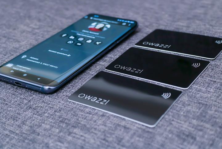 Immagine prodotto wazzl Smartcard - Biglietto da visita digitale con codice QR (profilo) NFC (Smart Card)