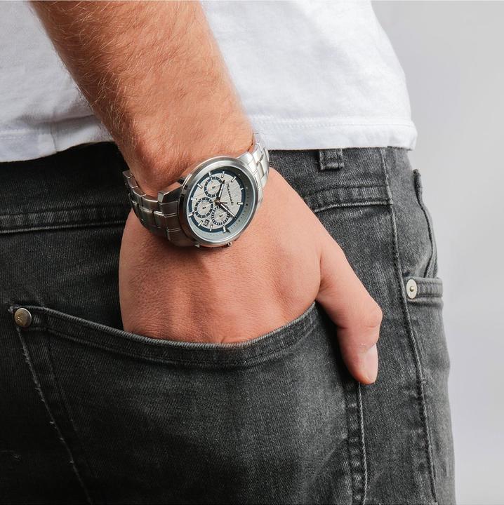 Actual product image Maserati Successo (Analogue wristwatch, 44 mm)
