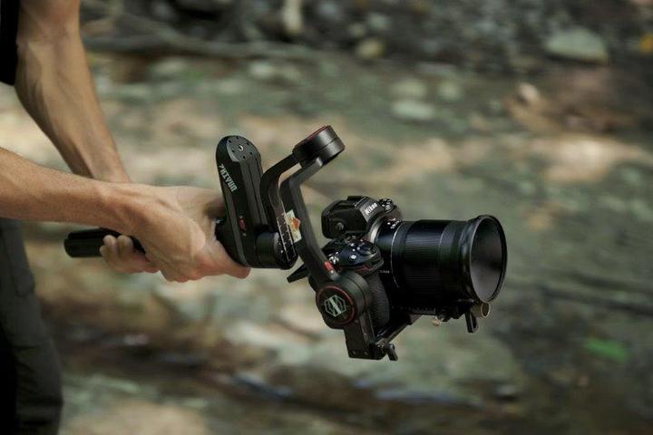Actual product image Nikon Z6 II Kit (24 - 200 mm, 24.50 Mpx, Full frame)