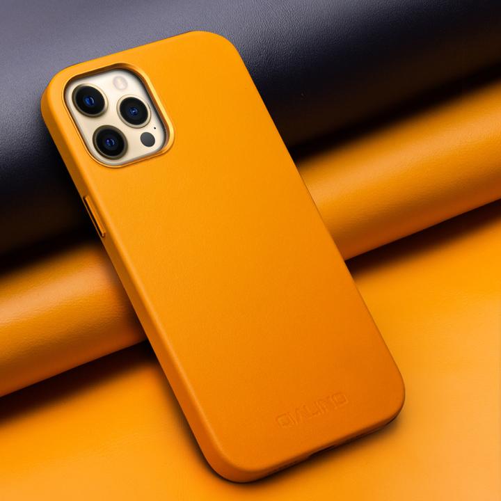 Actual product image QiAlino Sleeve (MagSafe compatible) Orange (Apple iPhone 12 Pro Max)