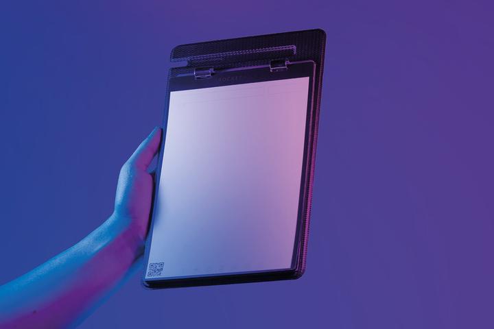 Actual product image Rocketbook Orbit (A4, Lined, Dotted, No binding)