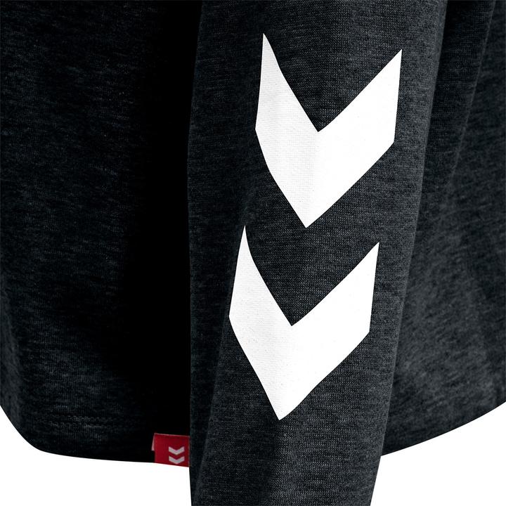 Actual product image hummel Legacy Woman Cropped Hoodie (XL)