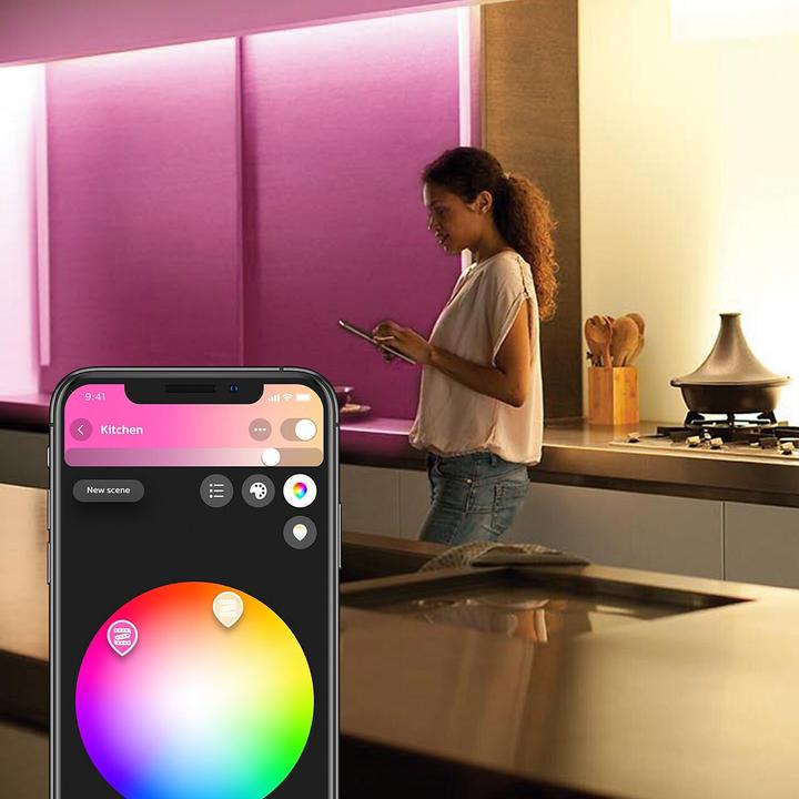 Immagine prodotto Philips Hue Lightstrip Plus (RGBW, 200 cm, Interno)