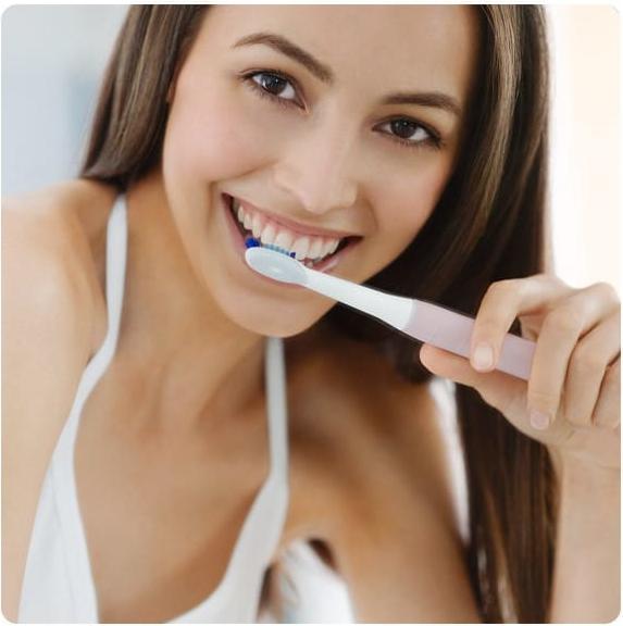 Actual product image Oral-B Sonic toothbrush Pulsonic Slim Luxe 4000 (Sonic toothbrush)
