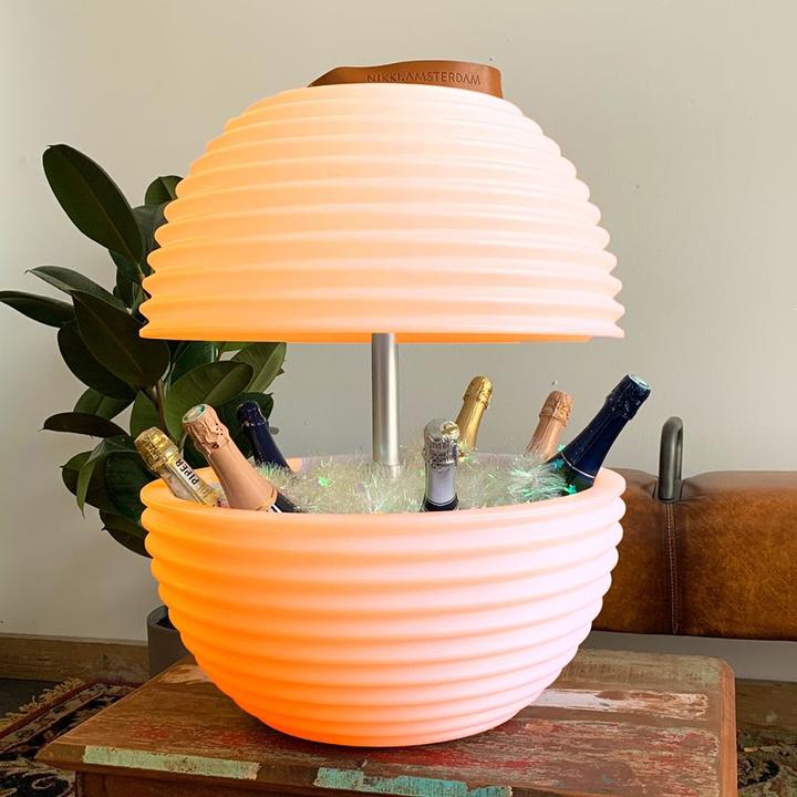 Immagine prodotto Nikki.Amsterdam The.Bowl | Lampada con altoparlante Bluetooth® e refrigeratore per vino (Batteria ricaricabile)
