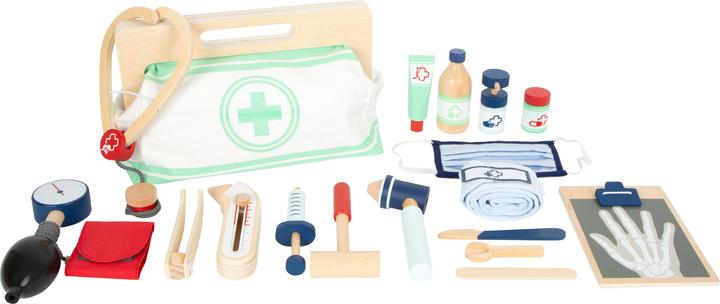 small foot Doctor's bag