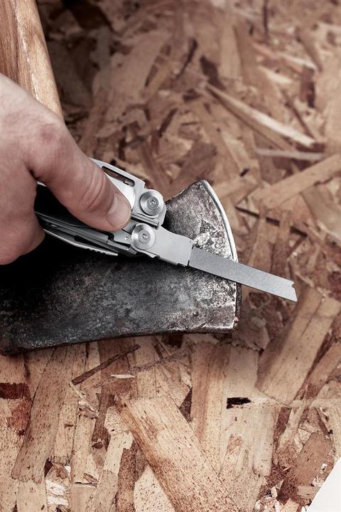 Produktbild Leatherman Surge Multifunktionstool (21 Funktionen)