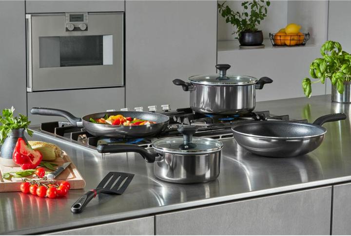 Produktbild Tefal Resist (20 cm, Bratpfanne, Aluminium)