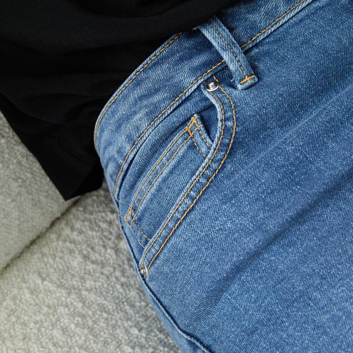 Actual product image La Redoute Collections Slim-fit jeans (XS)