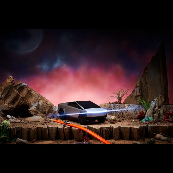 Produktbild Hot Wheels R/C 1:64 Tesla Cybertruck