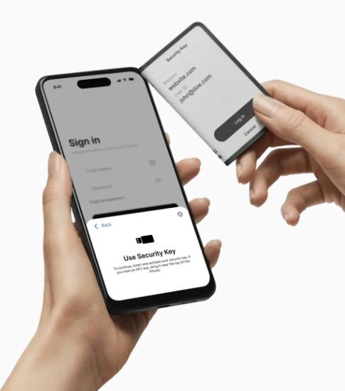 Immagine prodotto Ledger Stax (Bitcoin, Ethereum Classic)