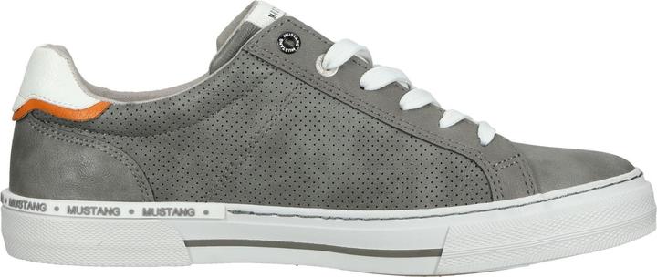 Immagine prodotto Mustang Questa scarpa stringata alla moda è un must have assoluto di questa stagione. La scarpa è dotata di (42)