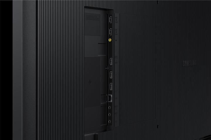 Actual product image Samsung QB50C (3840 x 2160 Pixels, 50")