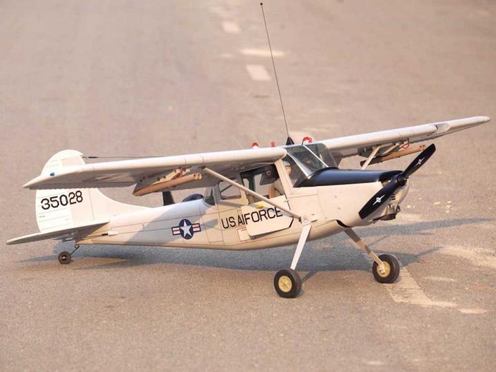 Immagine prodotto Vq Models l-19 bird dog 55 (argento) / 1730 mm (Elicottero in scala)