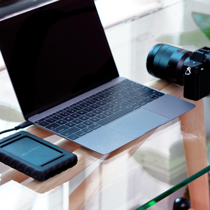 Actual product image Glyph BlackBox Plus External Hard Drive 1000 GB Black (1 TB)