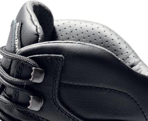 Actual product image Uvex Safety Quatro GTX (S3, 45)