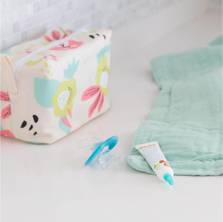 Actual product image Nuby All Natural Teething Gel with Beissnuggi