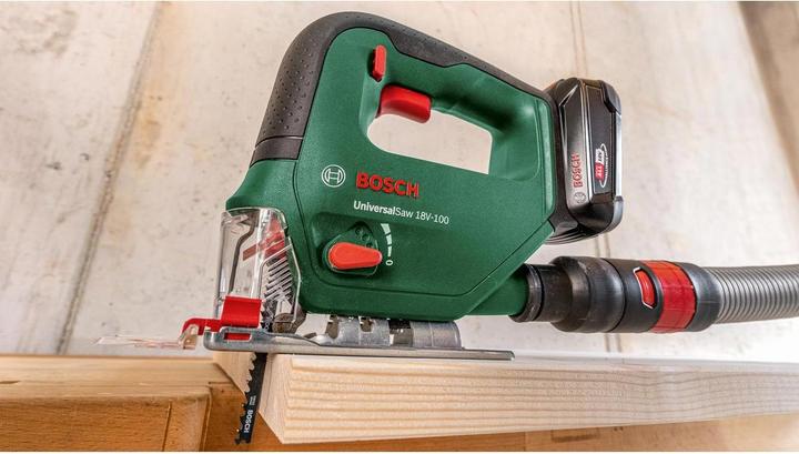 Actual product image Bosch Home & Garden UniversalSaw 18V-100