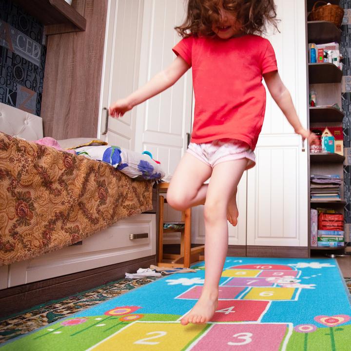 Actual product image Relaxdays Kids carpet bouncy game (70 x 180 cm)