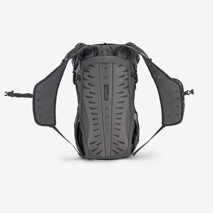 Actual product image Quechua MH500 (22 l)
