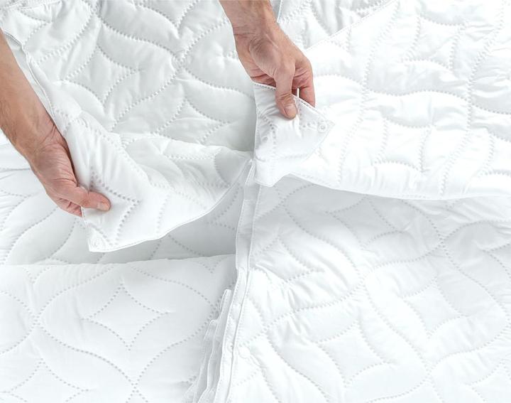 Actual product image Casativo 4-season duvet, microfibre fabric, duvet, 160 x 210 cm (160 x 210 cm)