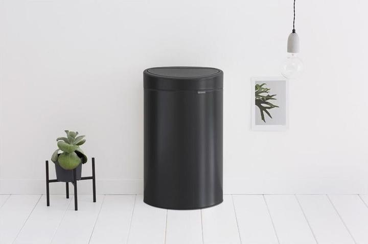 Actual product image Brabantia Touch Bin (40 l)