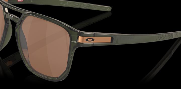 Actual product image Oakley Latch Beta